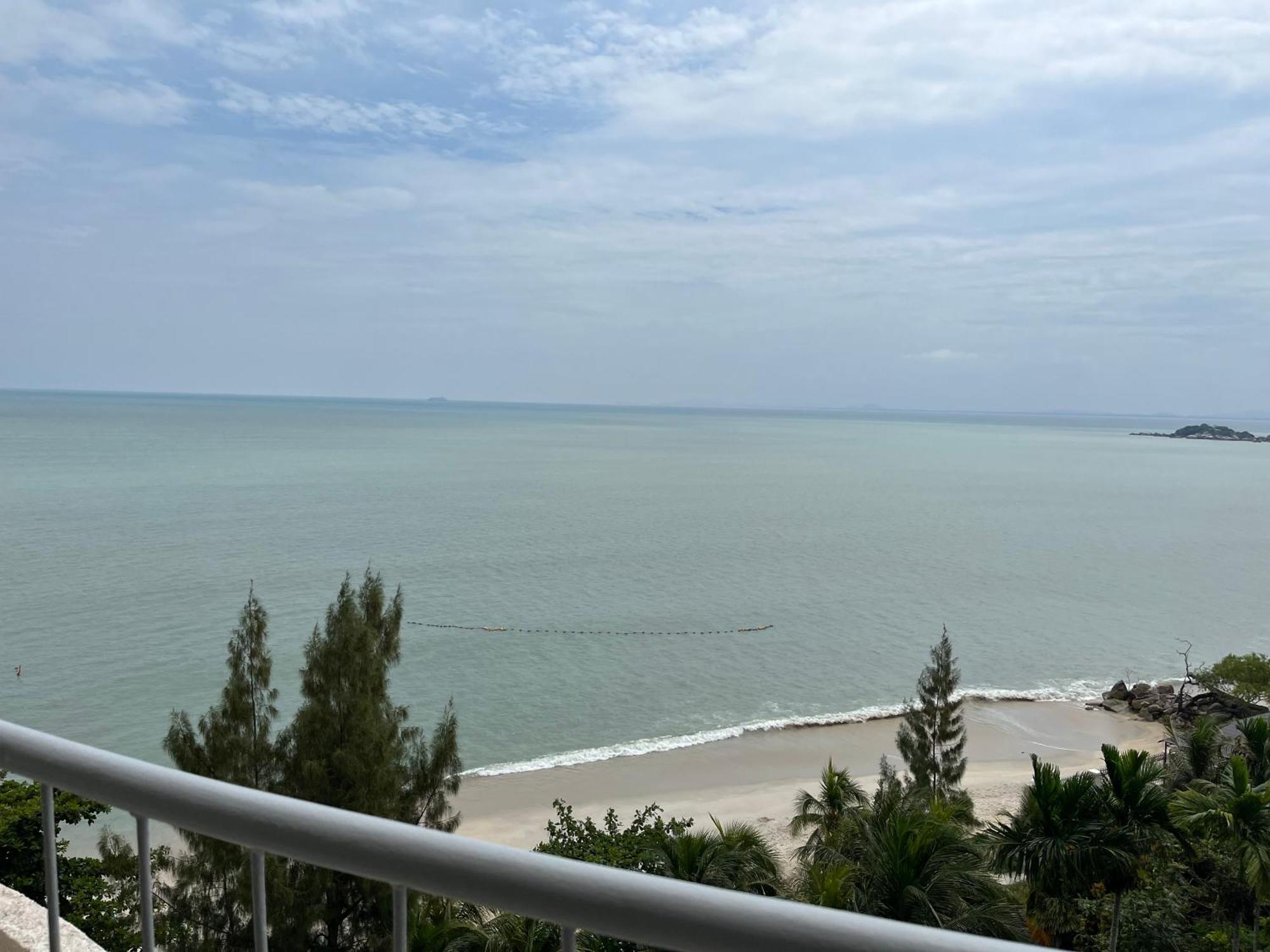 Paradise By The Sea In Penang By Veron At Rainbow Paradise Tanjung Bungah (Penang) Exterior foto